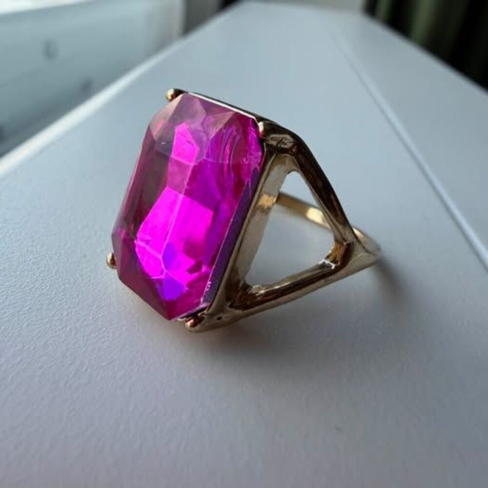 Hot Pink / Magenta Crystal Statement Ring